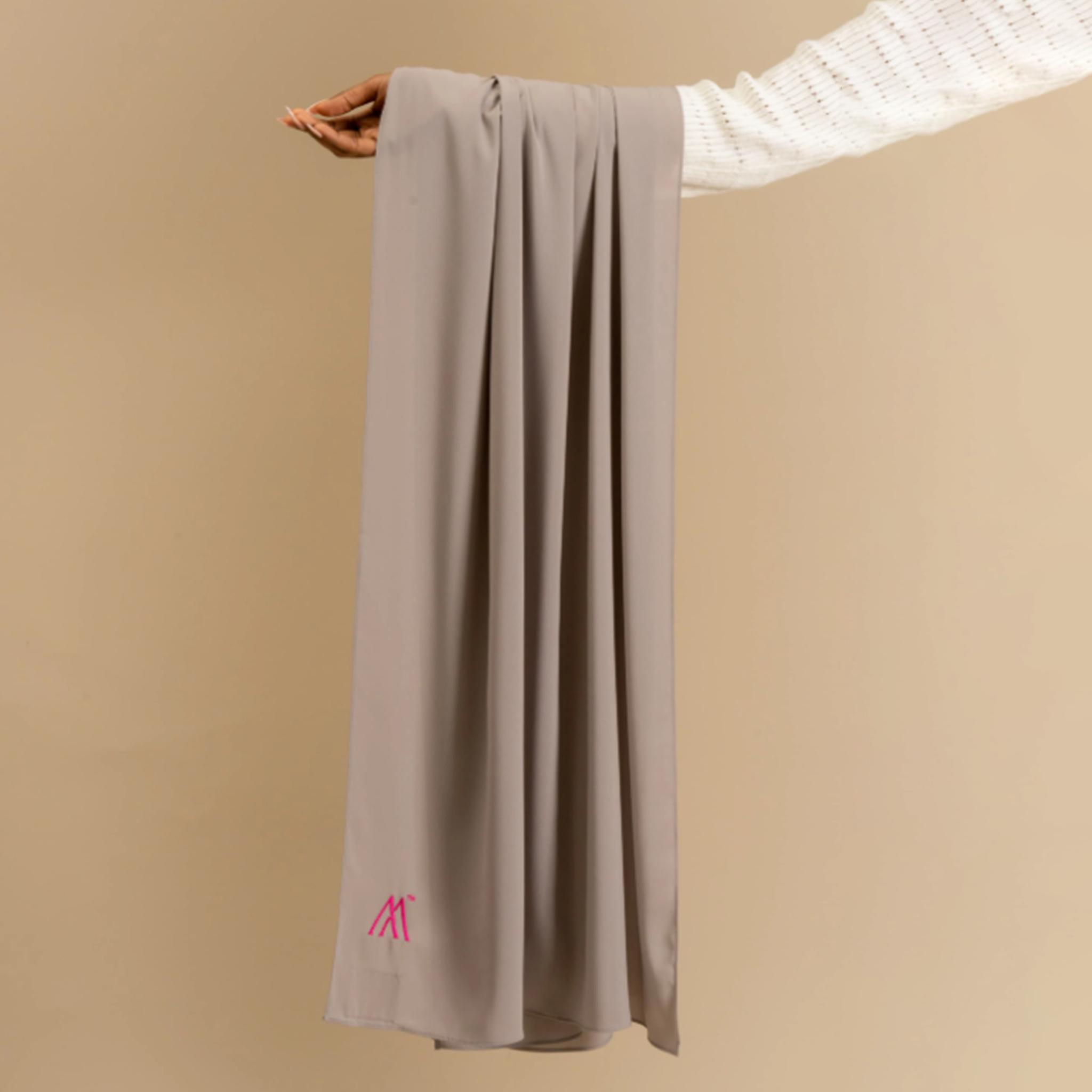 Grey Premium Chiffon Scarf - Modest Clothing For Women | Armario Modesto