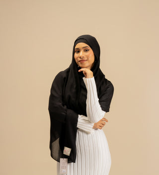 Black Premium Modal Scarf  - Modest Clothing For Women | Armario Modesto