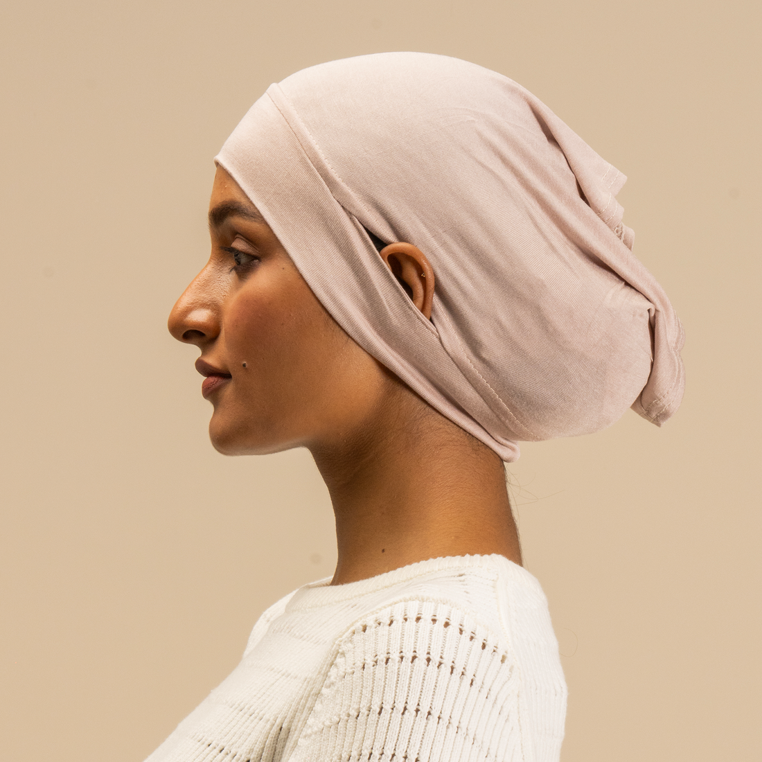 Black Tube Underscarf - Modest Wear For Women | Armario Modesto