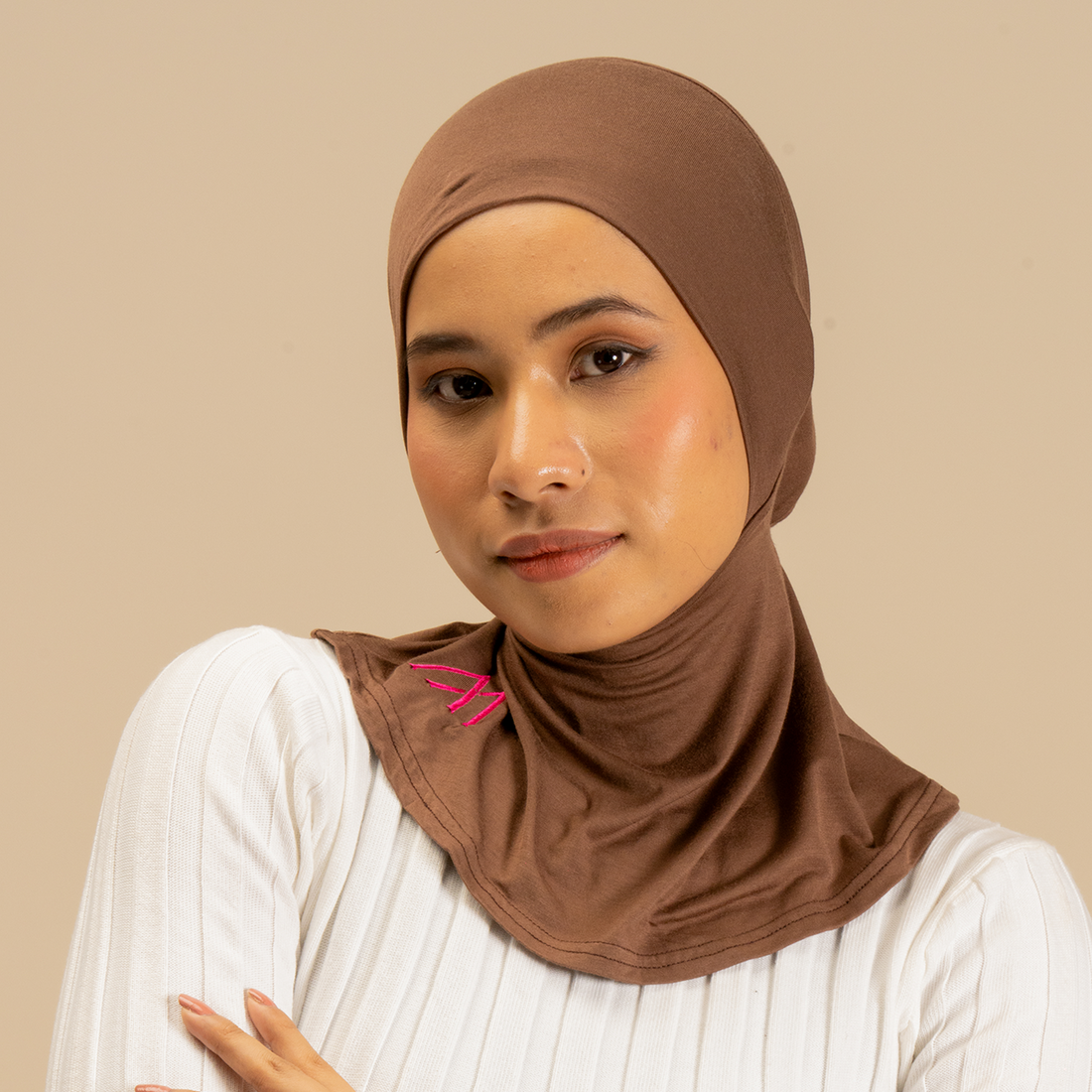 Chocolate Ninja Under scarf - Modest Wear For Women | Armario Modesto