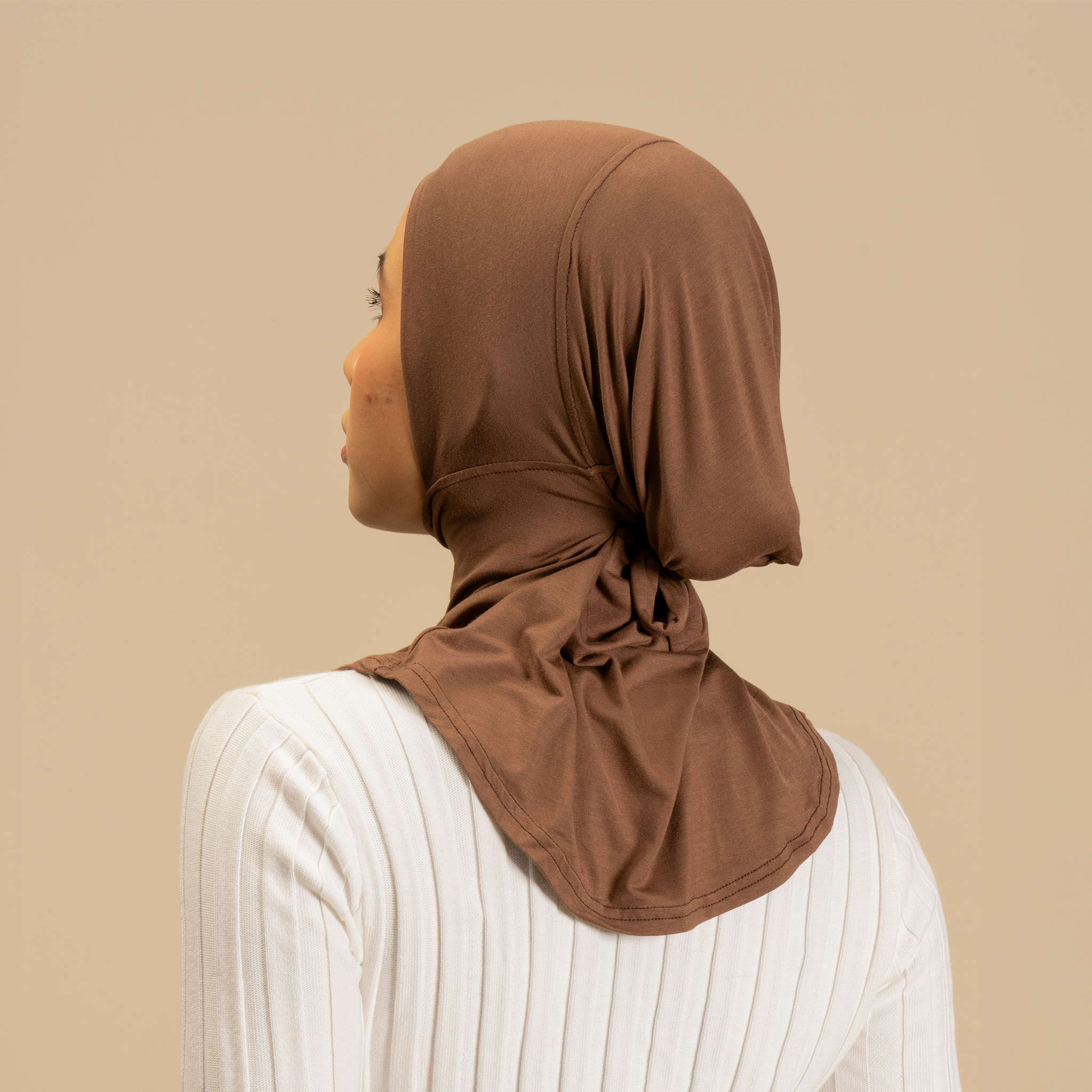 Chocolate Ninja Under scarf - Modest Wear For Women | Armario Modesto