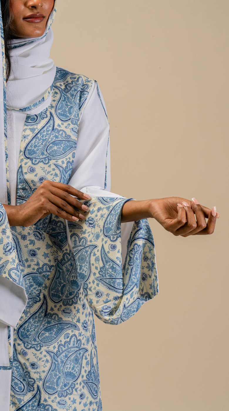 Into The Waves  | Modest Wear for Women  – Armario Modesto