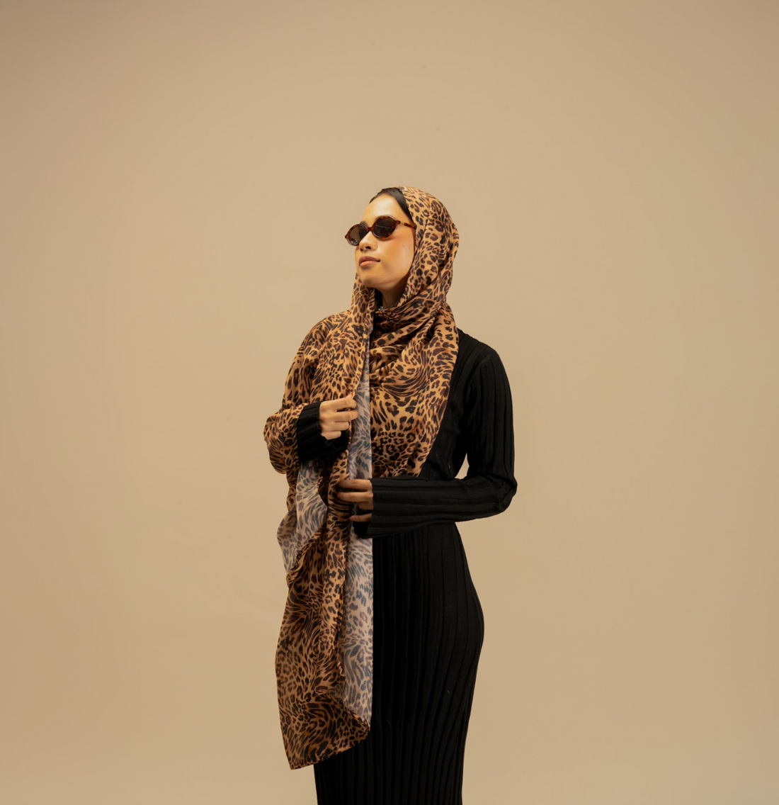 Brown Leopard Printed Modal Scarf - Modest Clothing For Women | Armario Modesto