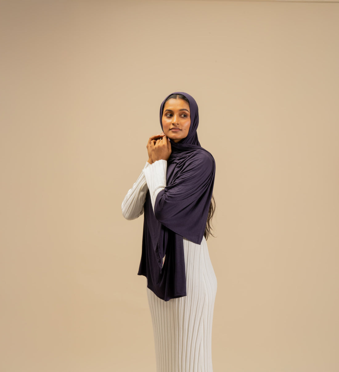 Navy Hijab - Modest Wear For Women | Armario Modesto