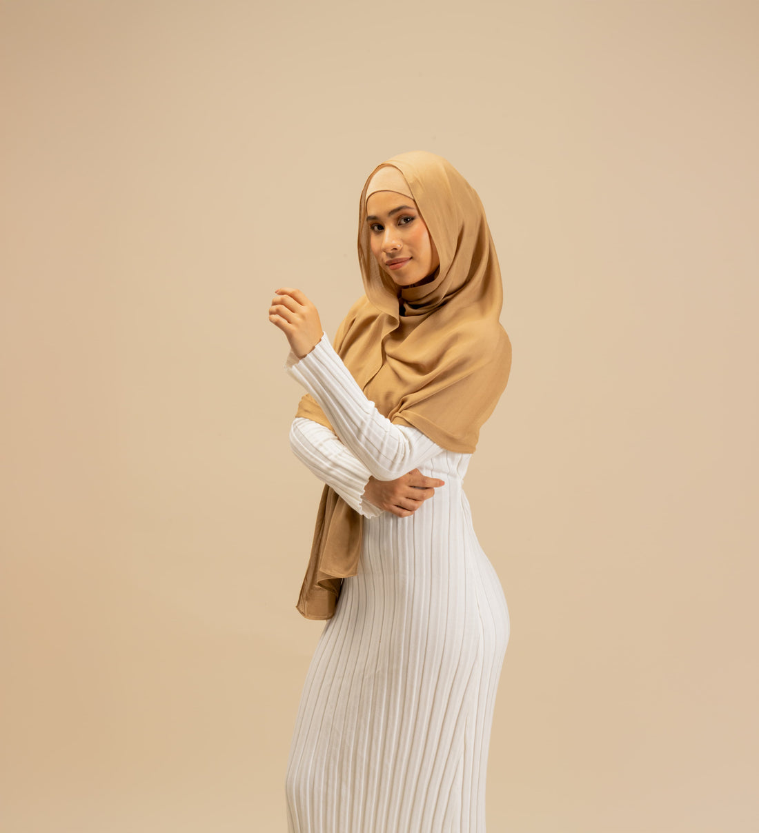 Coffee Premium Modal Scarf - Modest Clothing For Women | Armario Modesto