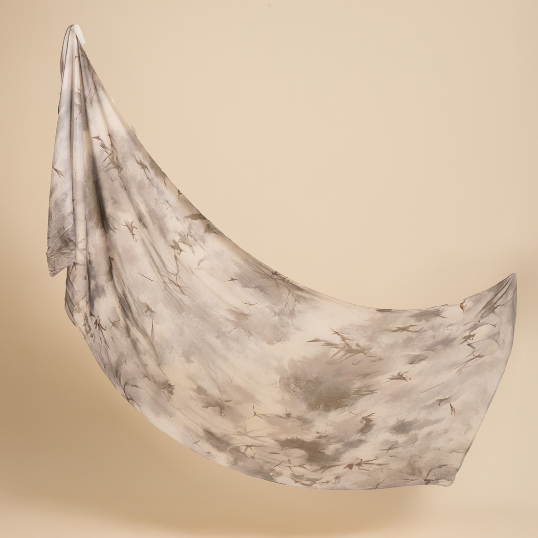 White Marble Printed Modal Scarf - Modest Clothing For Women | Armario Modesto
