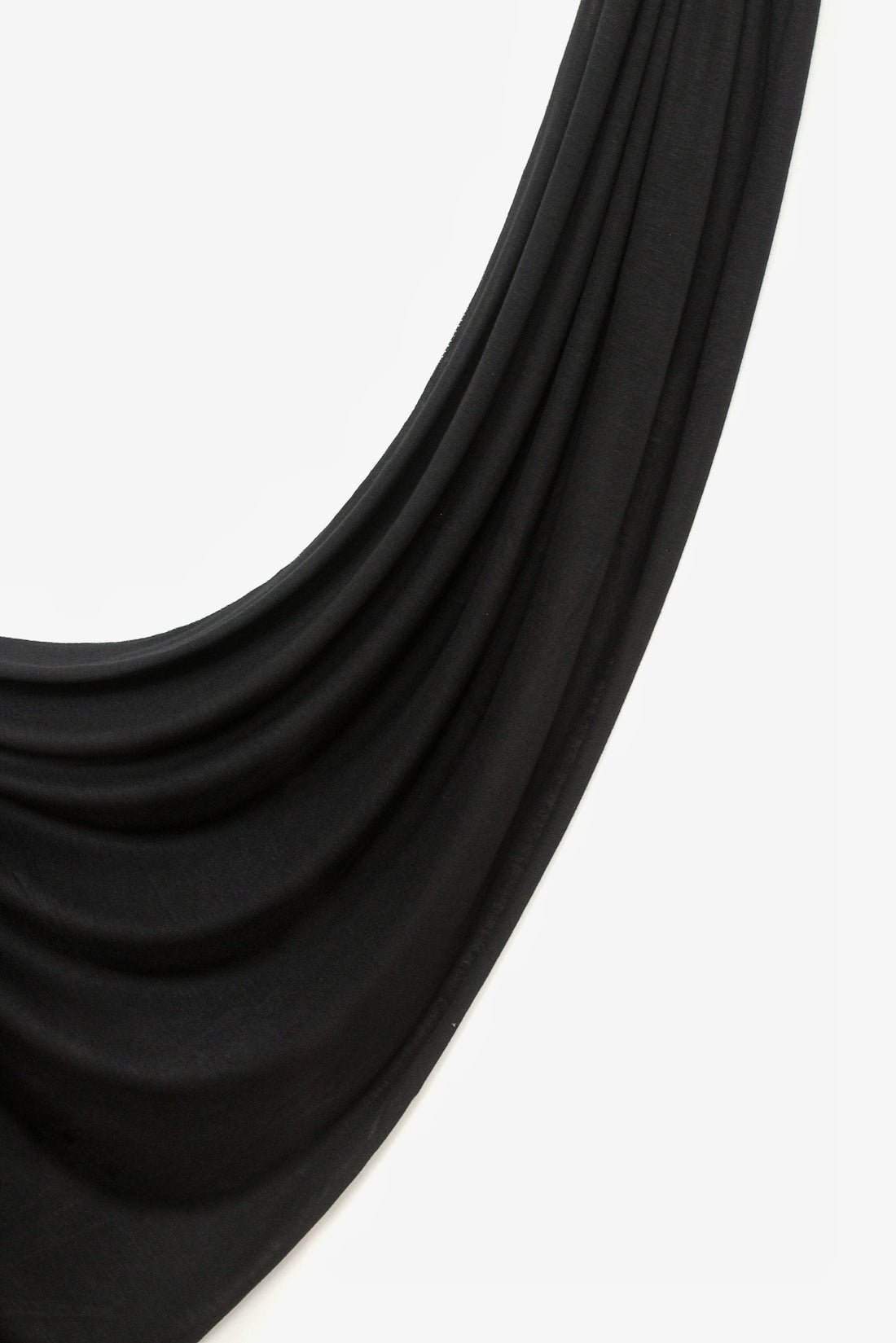 Premium modest clothing - Jet Black Hijab by Armario Modesto
