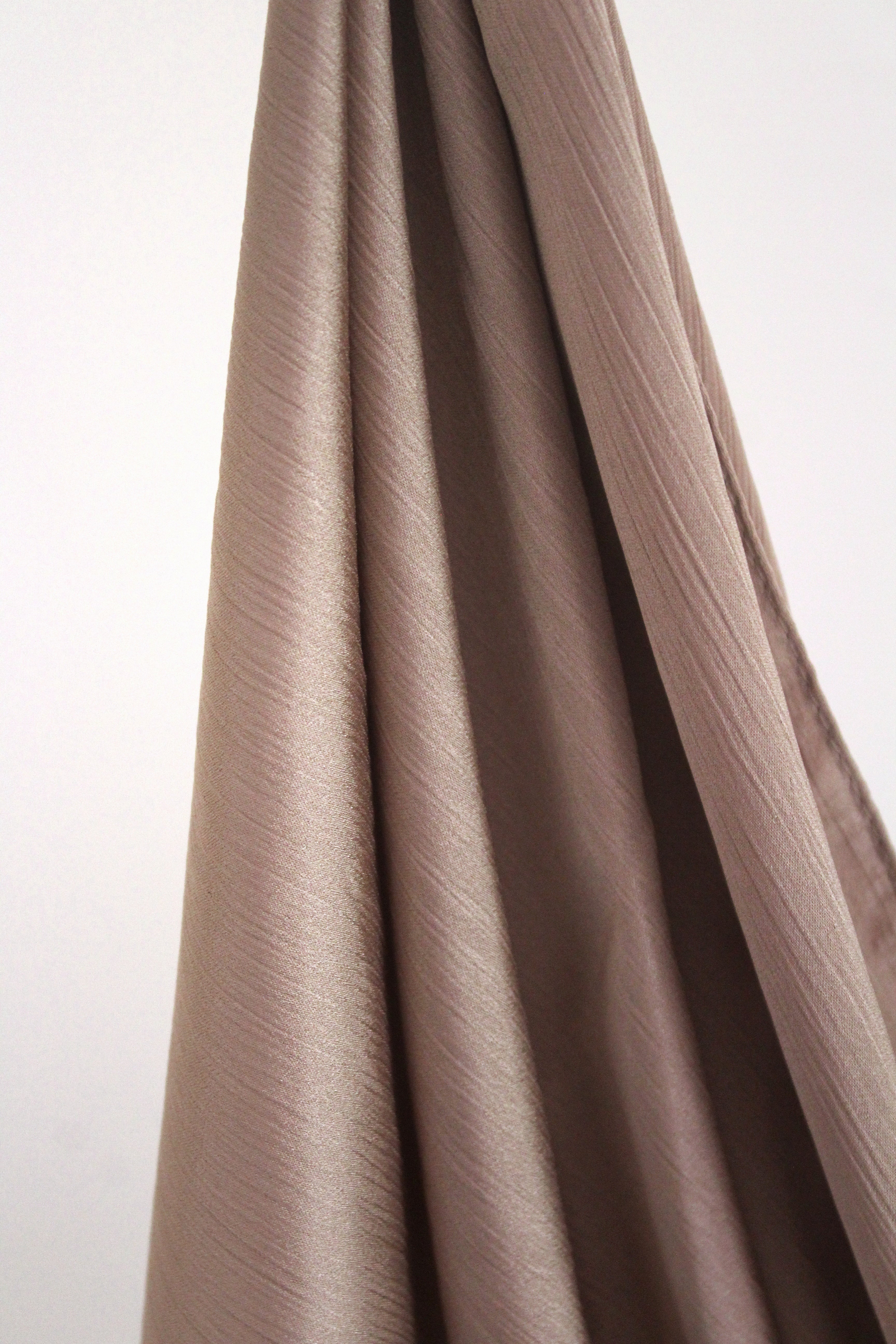 Dusty Brown Hijab - Modest Clothing For Women | Armario Modesto
