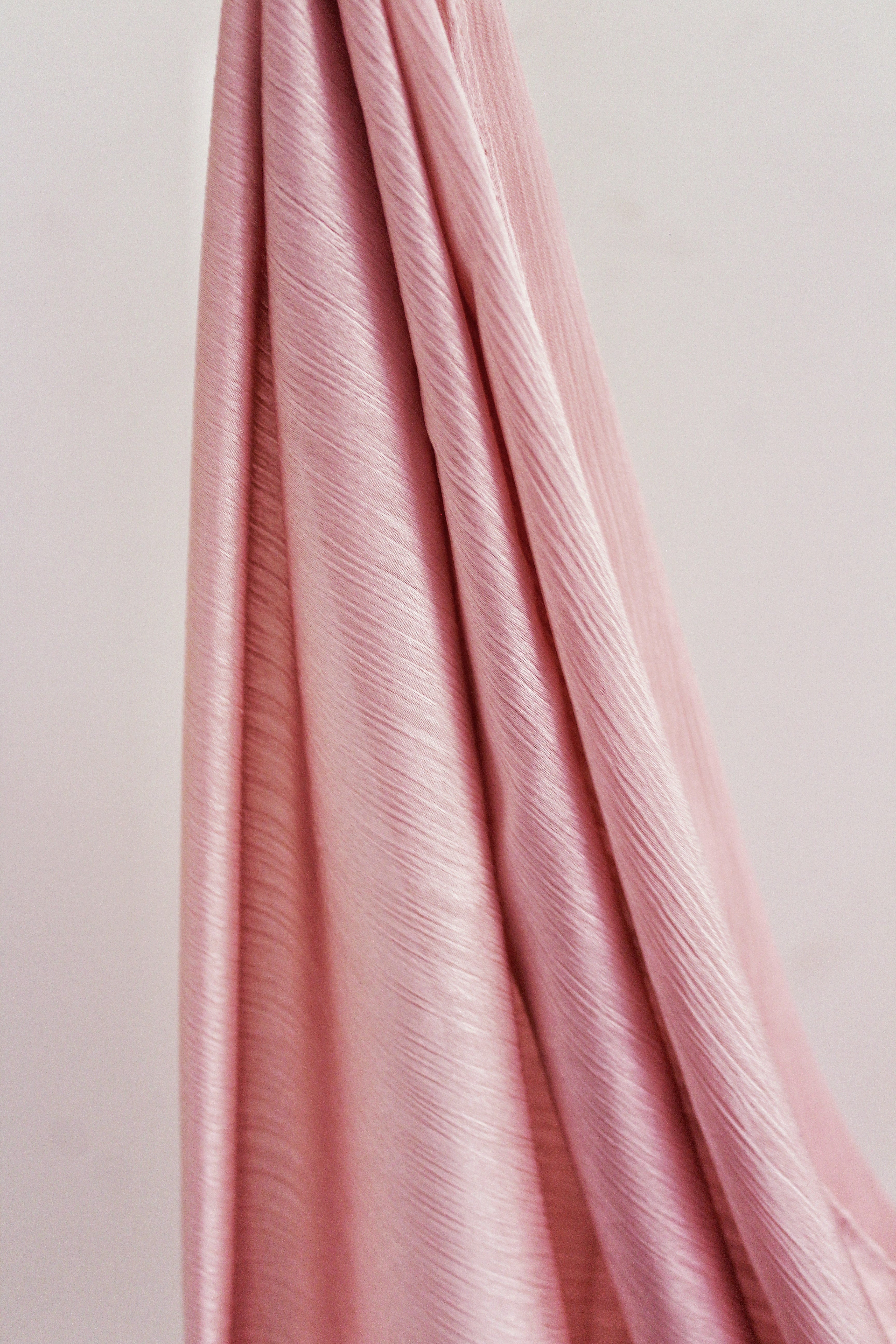 French Rose Hijab - Modest Clothing For Women | Armario Modesto