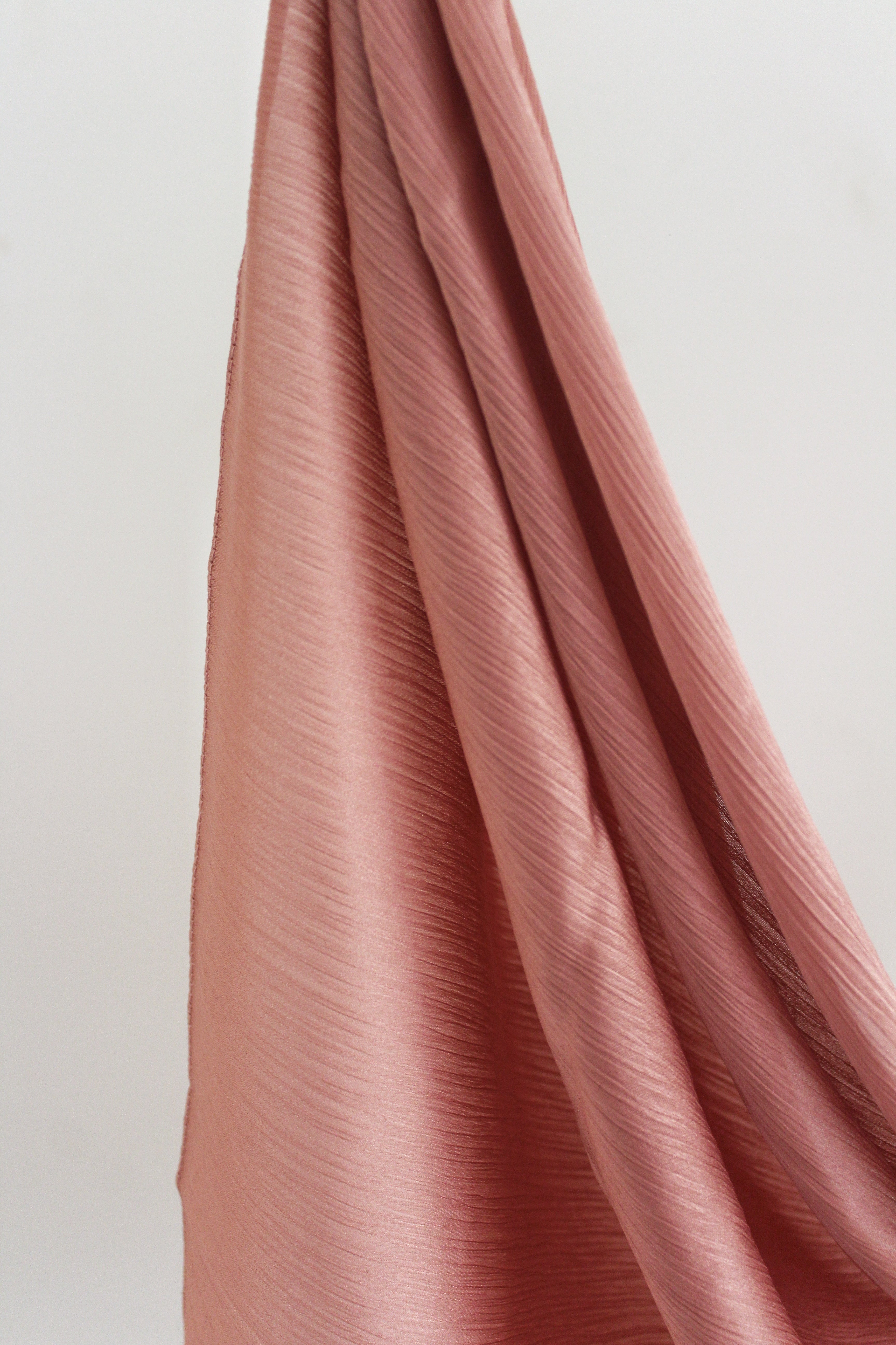 Rose Gold Hijab - Modest Clothing For Women | Armario Modesto