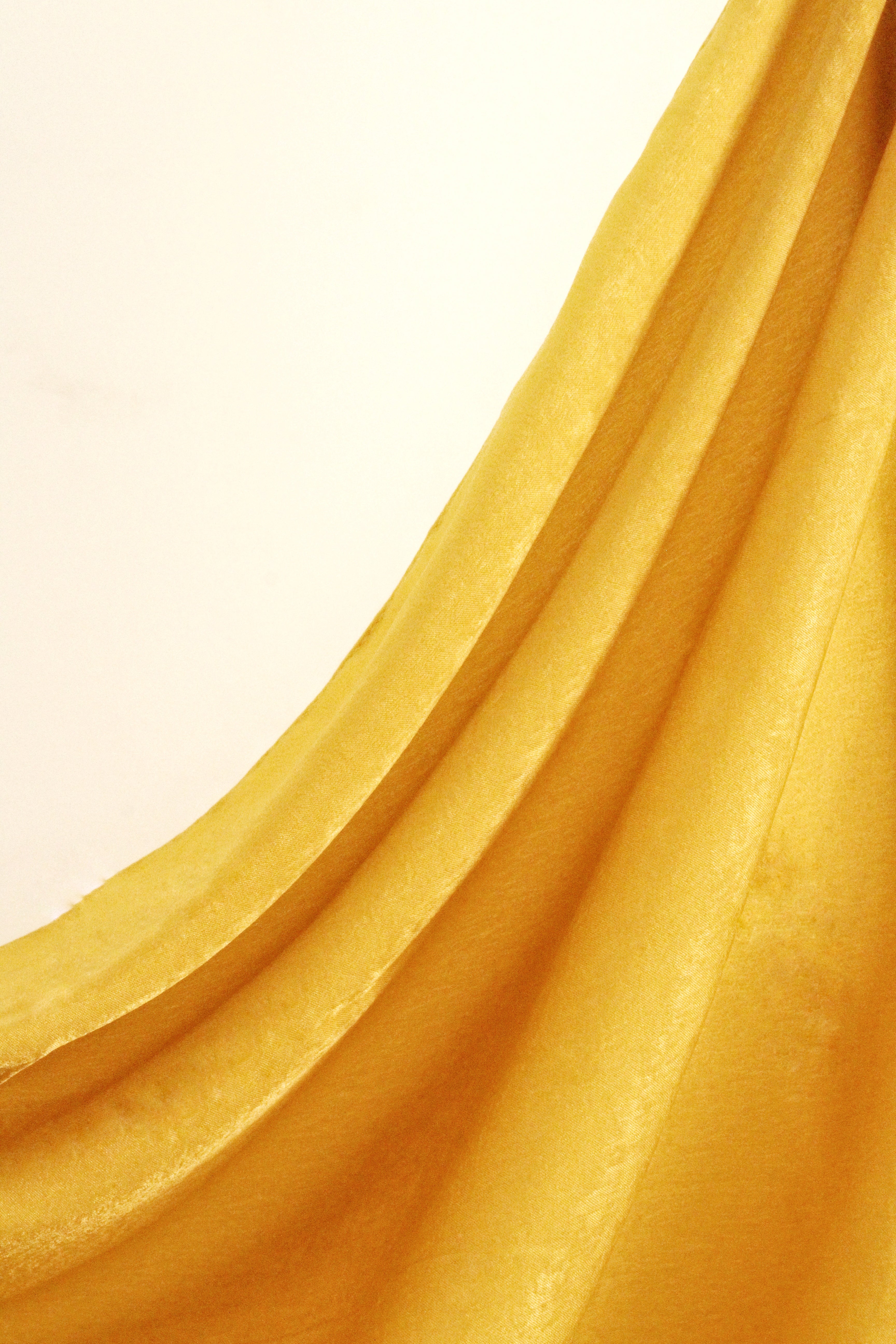 Tuscany Velvet Hijab - Modest Clothing For Women | Armario Modesto