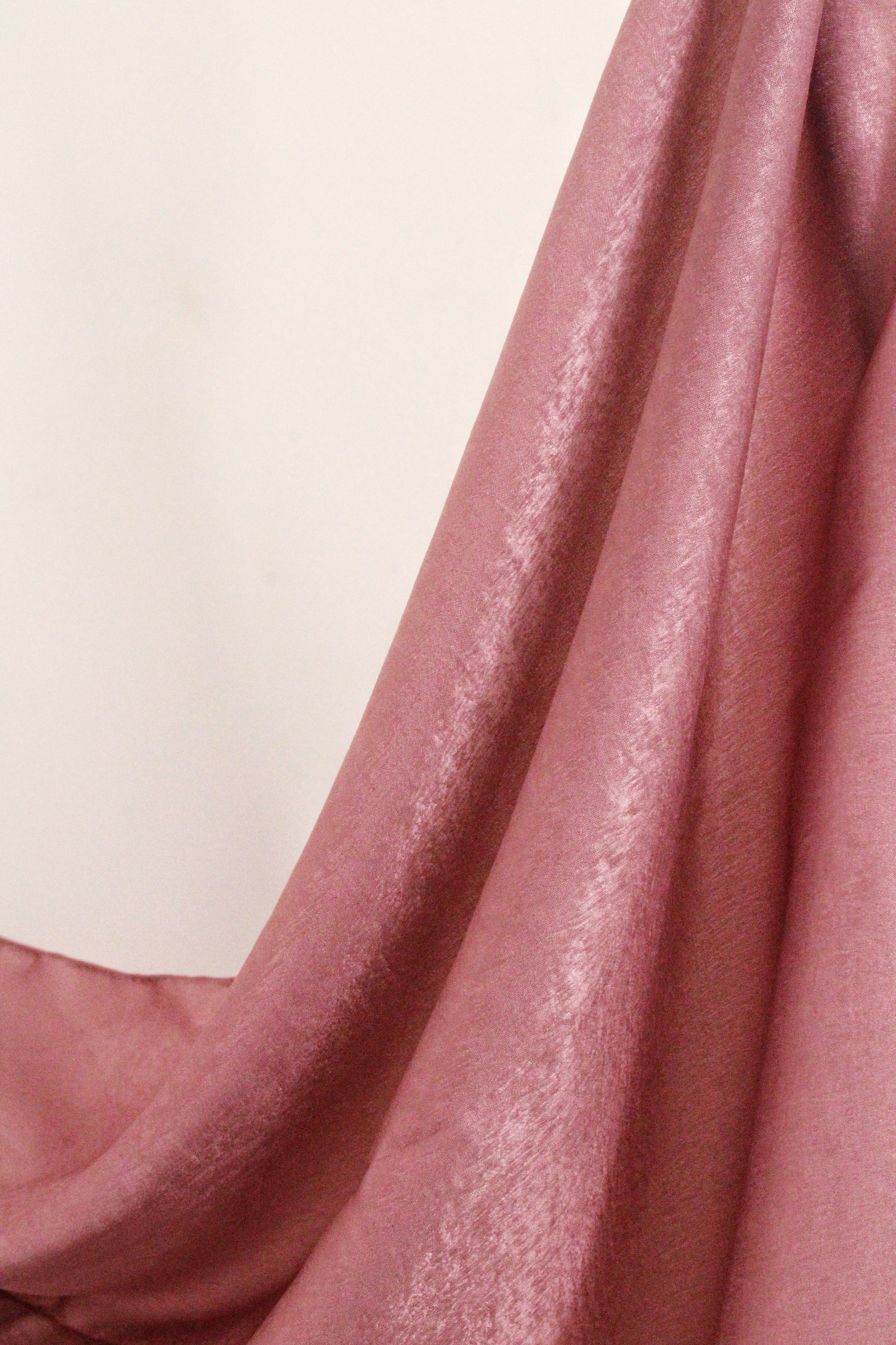 Rose Quartz - Modest Clothing For Women | Armario Modesto