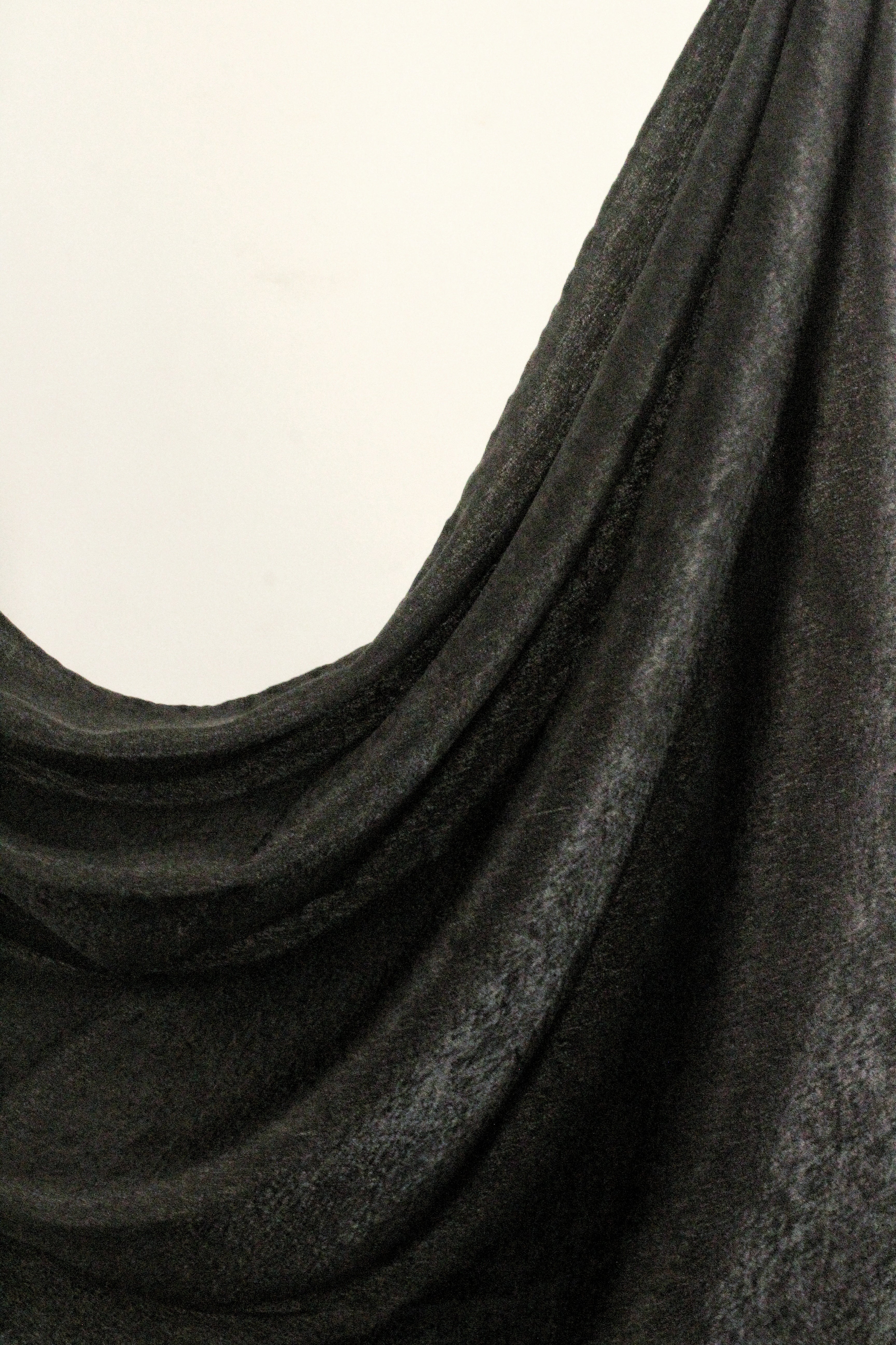 Classic Black - Modest Clothing For Women | Armario Modesto
