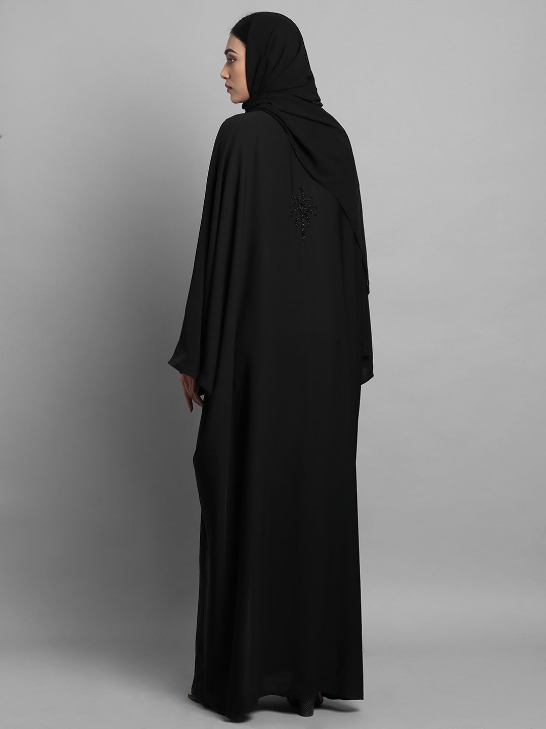 Dubai Abaya - Armario Modesto - Abaya designs