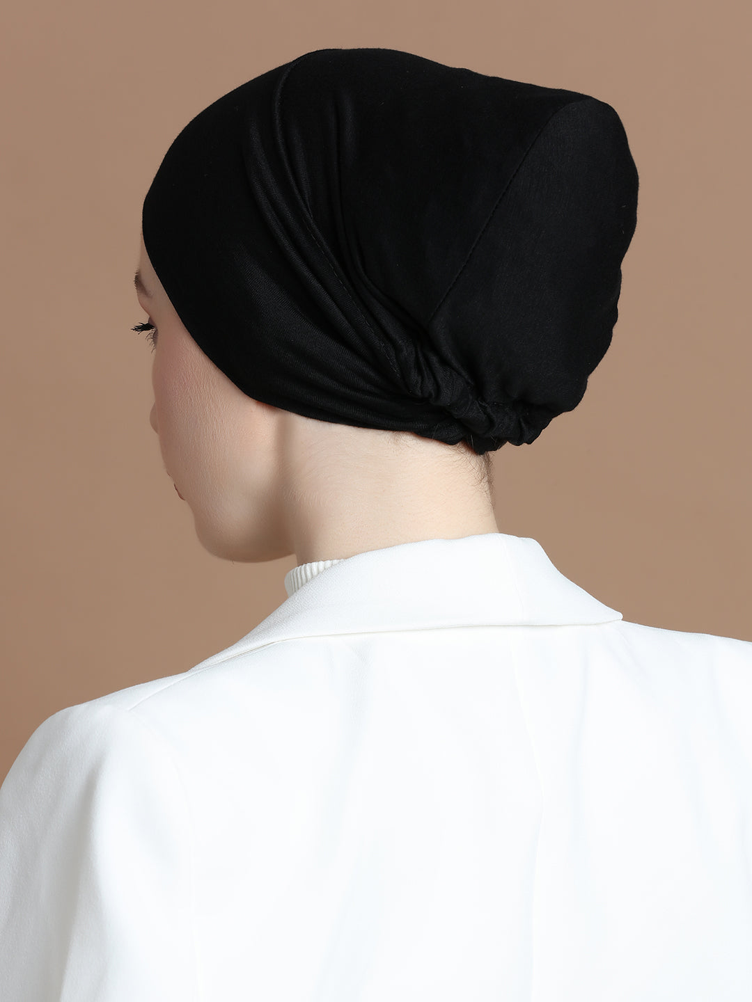Black Classic Under scarf - Modest Clothing For Women | Armario Modesto