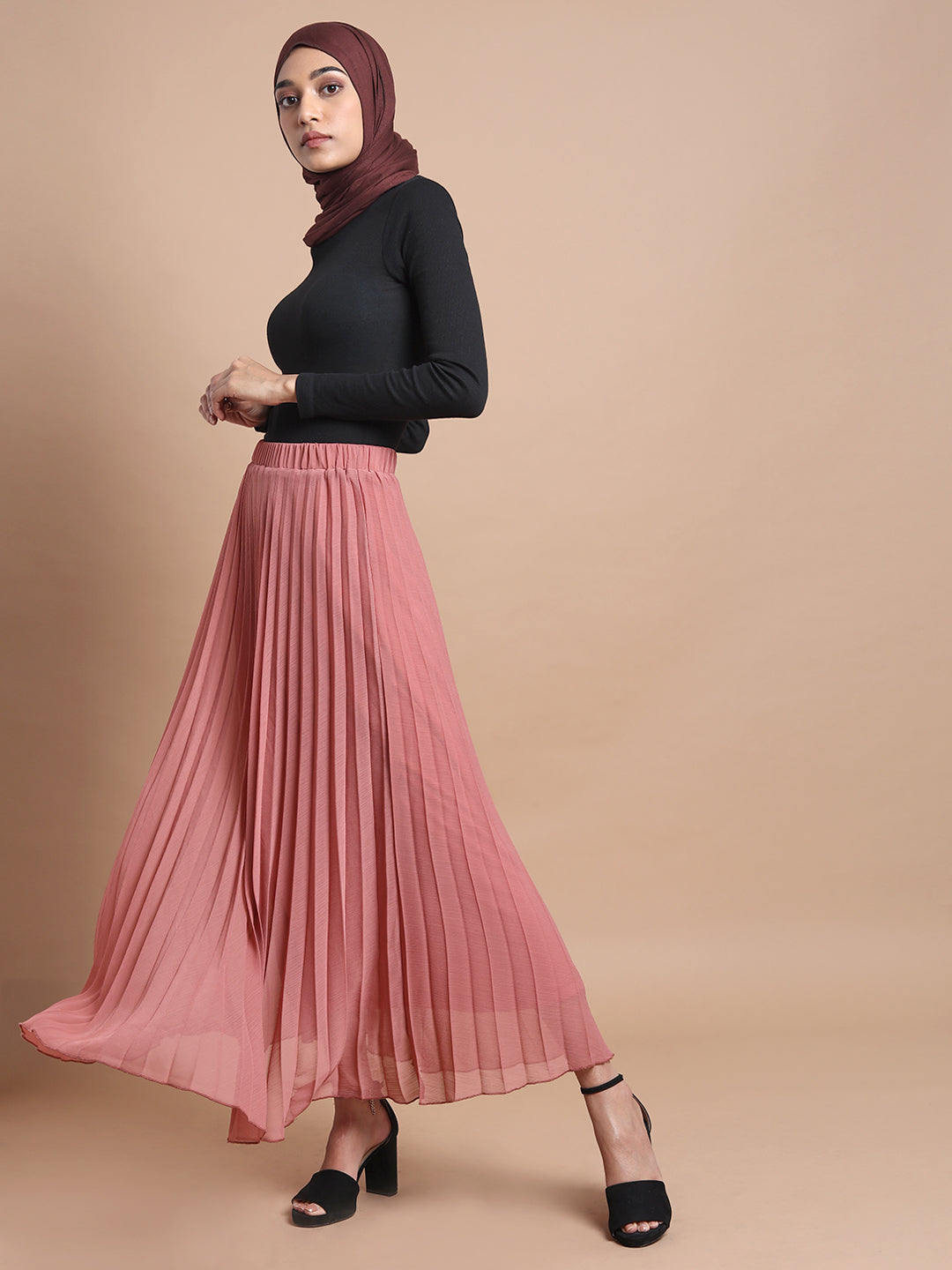 Chocolate - Modest Wear For Women | Armario Modesto