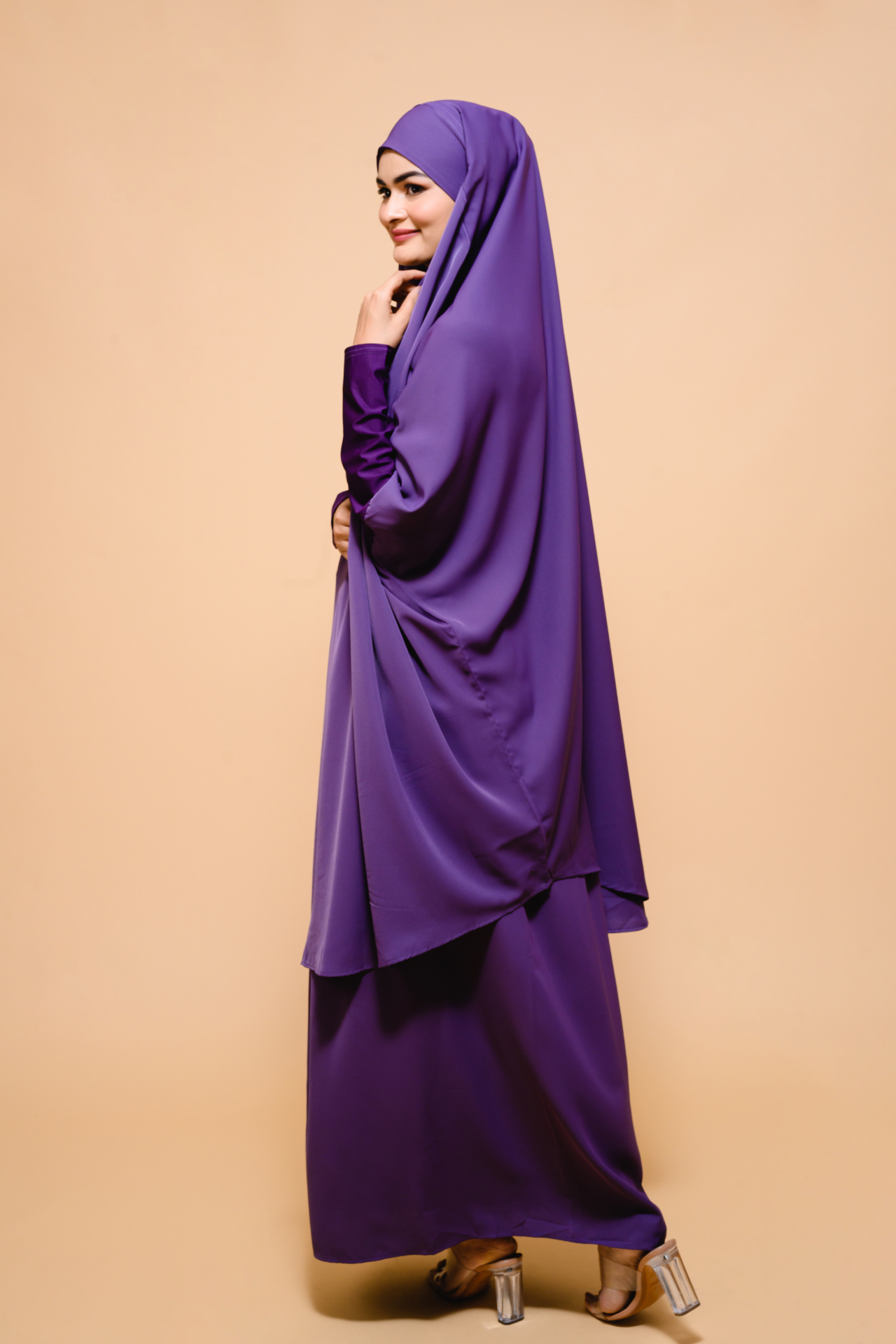 Woman wearing Sangria Jilbab modest dress perfect for abaya styles and modest office wear