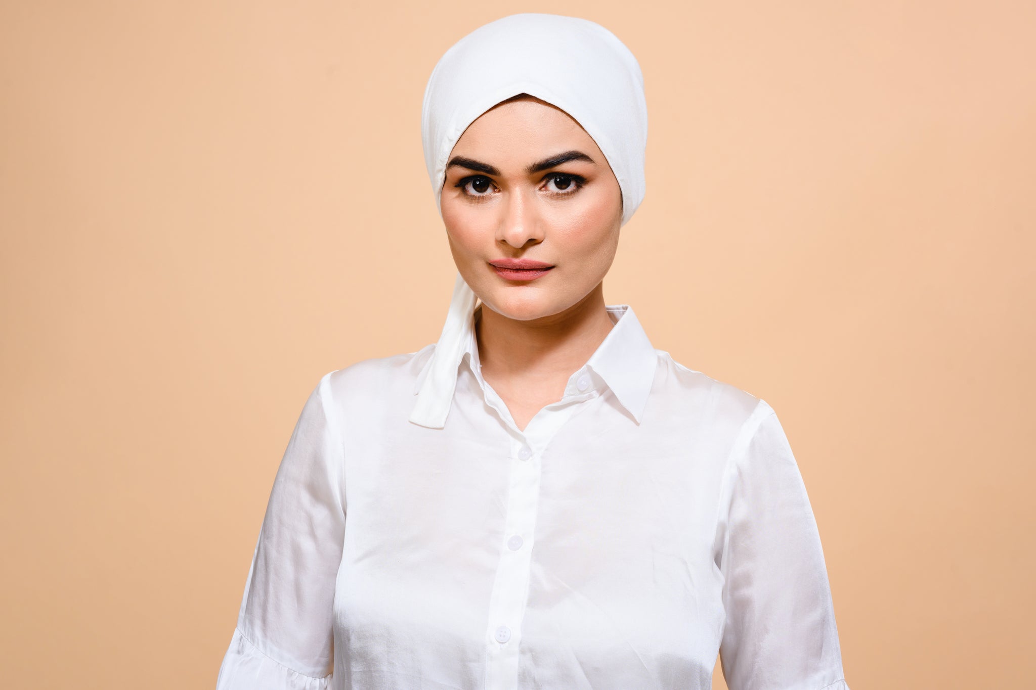 Ivory Silk-Blend Satin Under scarf - Modest Clothing For Women | Armario Modesto