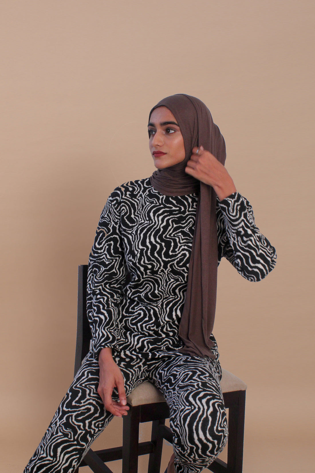 Foliage Hijab - Modest Wear For Women | Armario Modesto