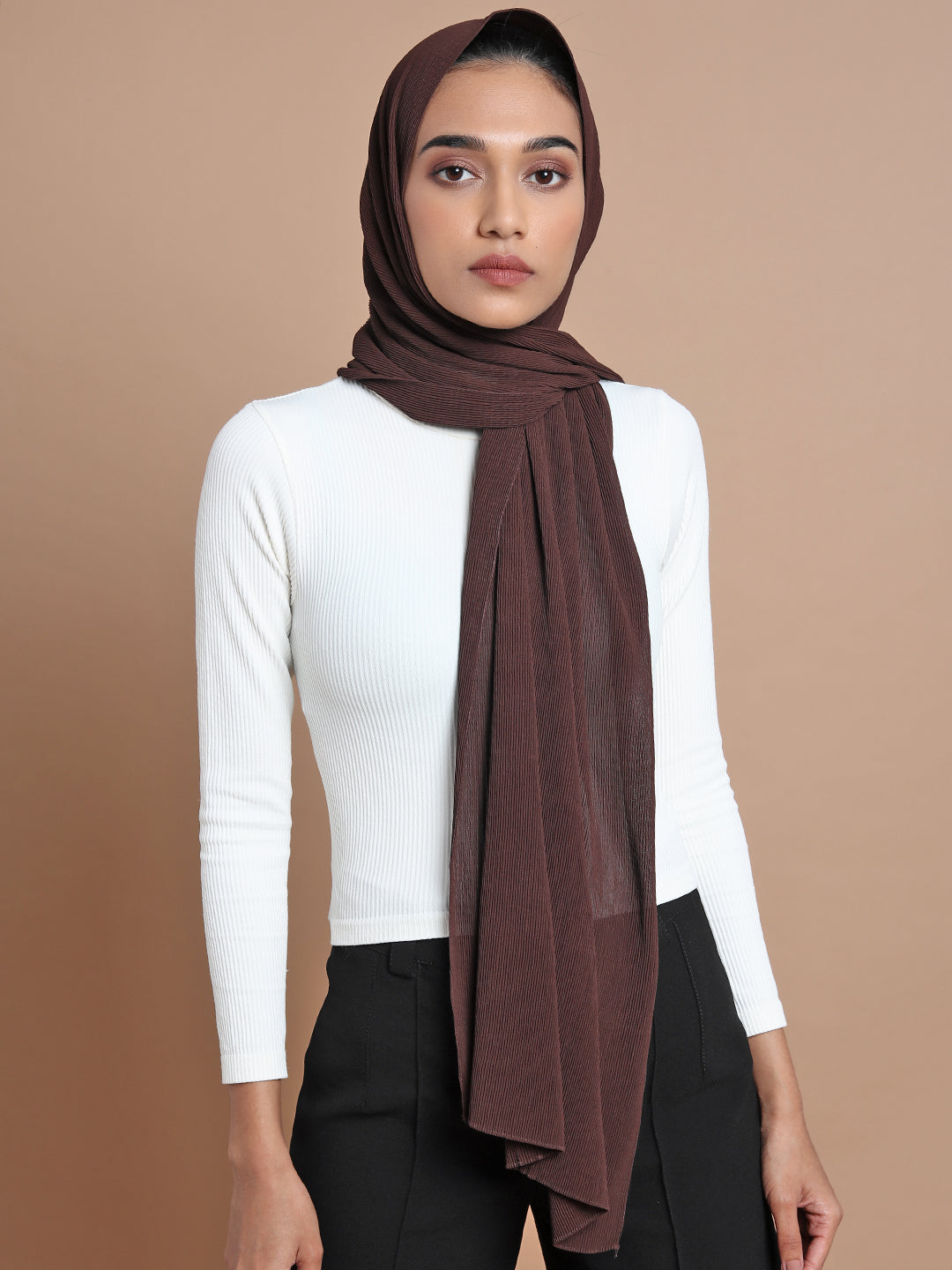 Umber Crinkle Hijab - Modest Clothing For Women | Armario Modesto